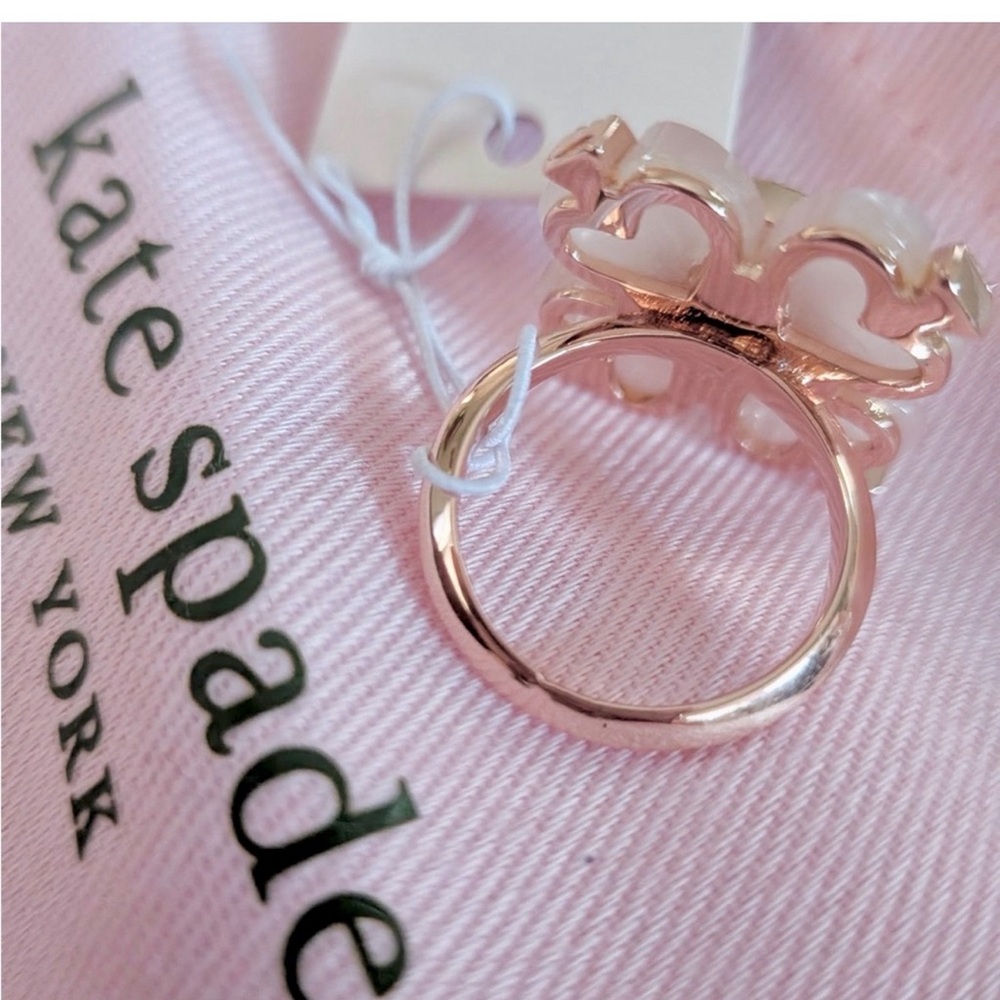 KATE SPADE NEW YORK SPADE FLOWER RING - Picture 13 of 13